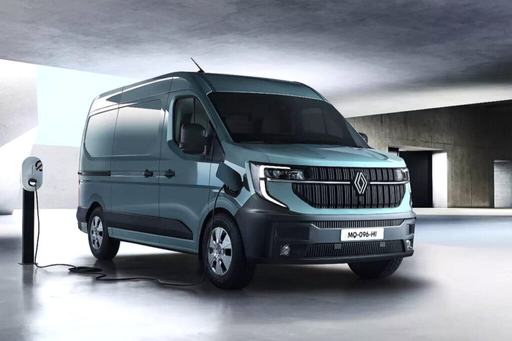 "이제 차박은 이걸로 할게요" 르노 마스터 풀체인지 공개에 캠핑족들 난리났다 1 르노 마스터