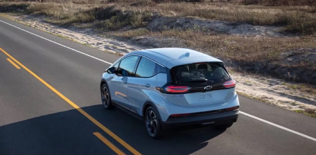 "K배터리 종말 시작되나.." 美 자동차 판매 1위 업체의 파격적인 선언 5 배터리