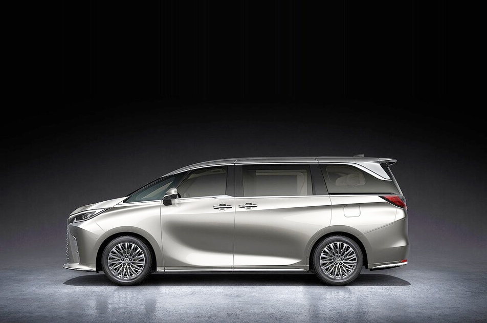 "카니발 걱정했는데.." 가격보고 놀란다는 렉서스 미니밴 2 렉서스 LM 500h 출시