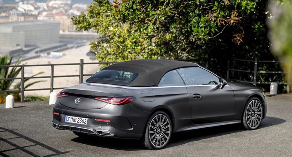 "포르쉐 안 부럽죠" 벤츠 CLE 카브리올레 출시.. 가격이 놀랍다 6 벤츠 CLE 카브리올레