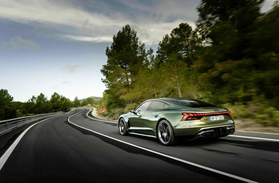 아우디 RS e-트론 GT 가격