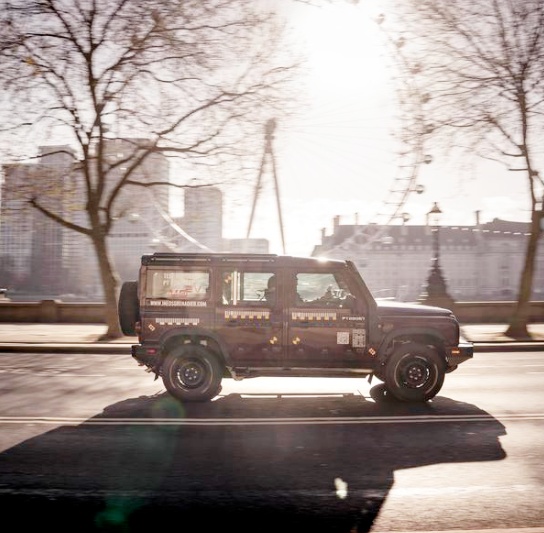 이네오스 그레나디어 가격