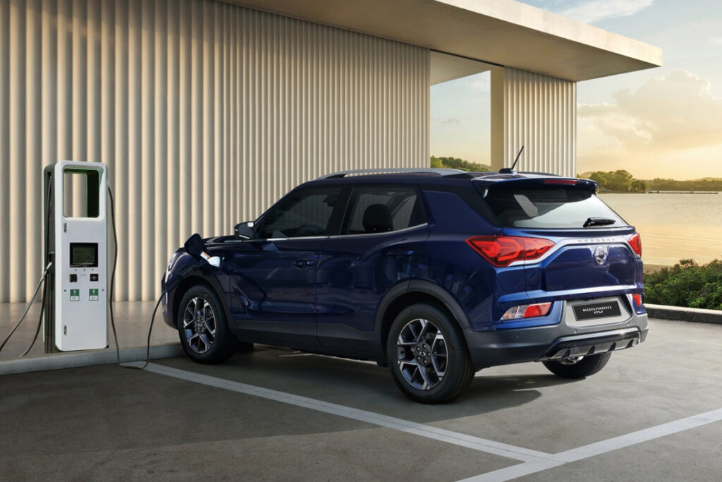 "가격이 미쳤다" 2천만원대 전기 SUV, 코란도 EV 출시.. EV3 어쩌죠? 4 코란도 EV (4)