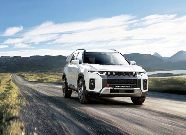 "이렇게라도 해야지 어떡해요" 할인 판매 시작한 국산 SUV 5 토레스 EVX 할인