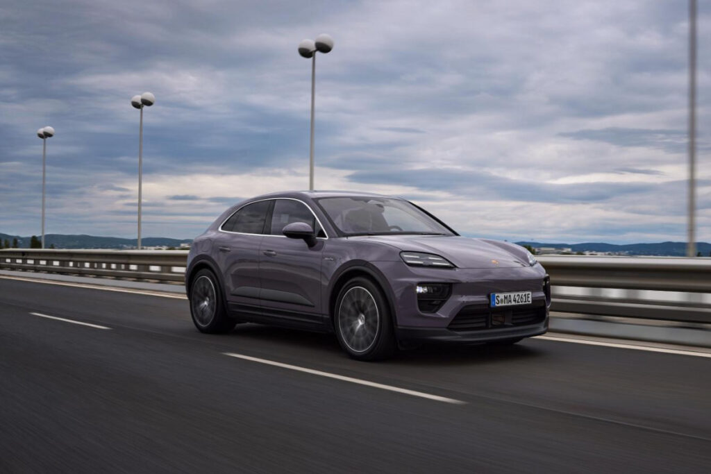 "BMW, 벤츠 어쩌나" 각 잡고 양산 시작하는 포르쉐 마칸EV 2 포르쉐 (2)