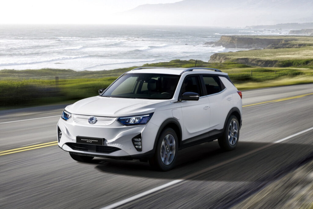 "가격이 미쳤다" 2천만원대 전기 SUV, 코란도 EV 출시.. EV3 어쩌죠? 1 코란도 EV