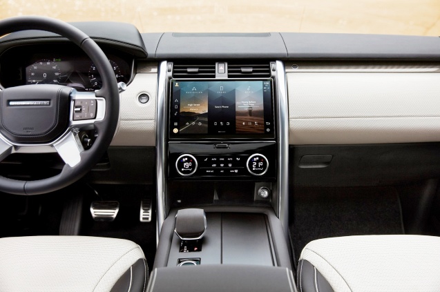 "이럴 줄 몰랐는데" 랜드로버 뉴 디스커버리 출시.. 가격 정말 이정도? 5 랜드로버 2024 뉴 디스커버리 출시