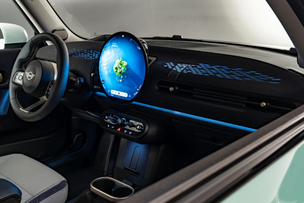 "두 눈을 비볐어요" 미니쿠퍼 신형, 가격표 공개에 '맙소사' 3 미니 (3)