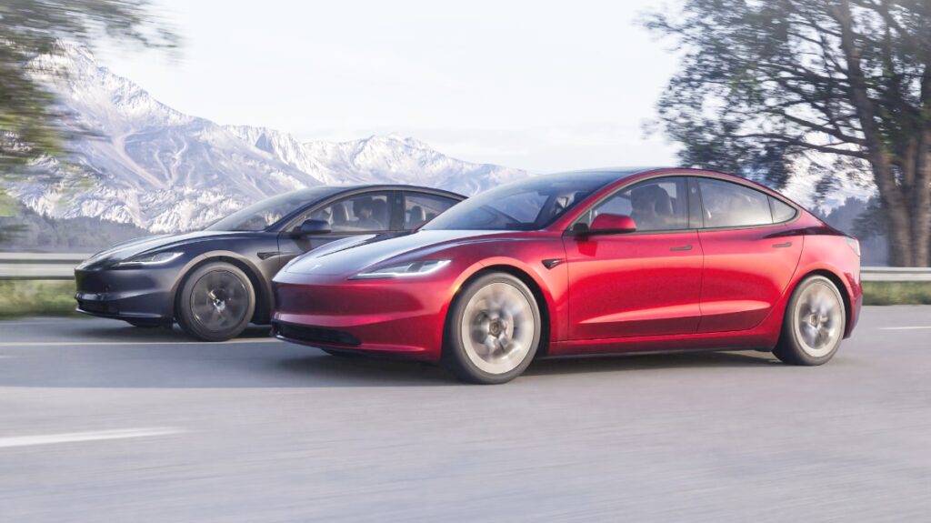 "모델Y 계약 잠깐만요" 이건 대체 무슨 차야?.. 테슬라 오너들 '깜짝' 4 테슬라 국내 판매량