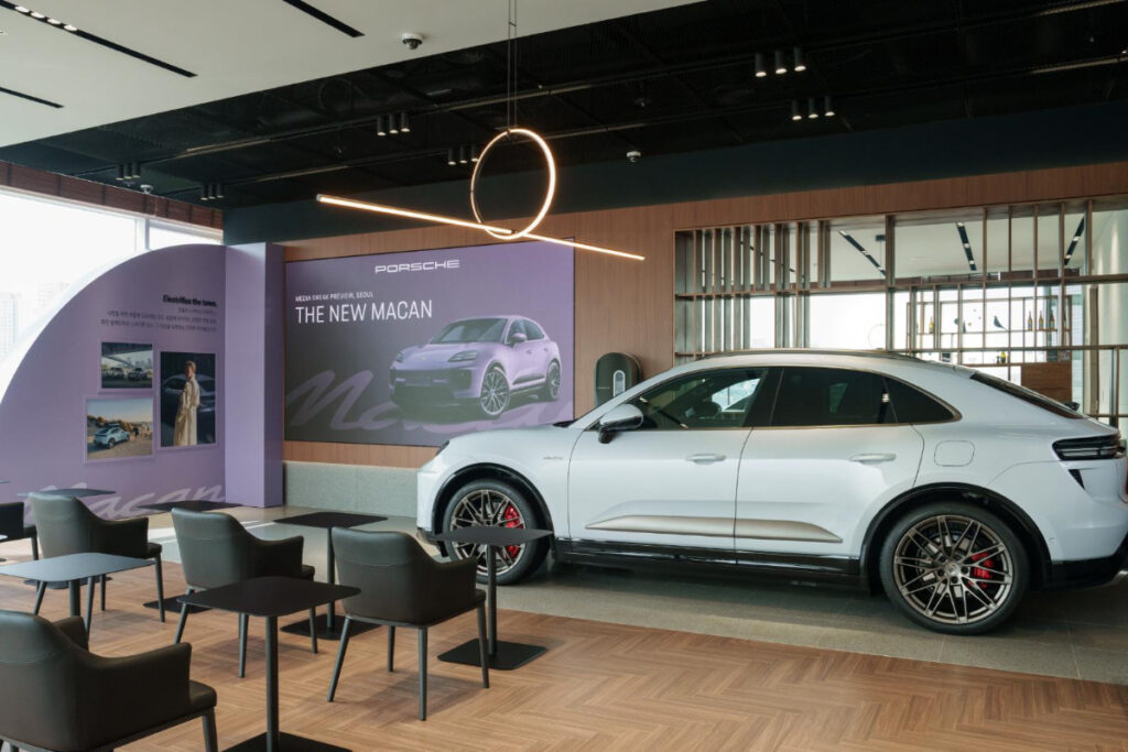 "이렇게 나올 줄 몰랐죠" 마칸 일렉트릭 공개.. 예비 오너들 '화들짝' 4 포르쉐 (4)