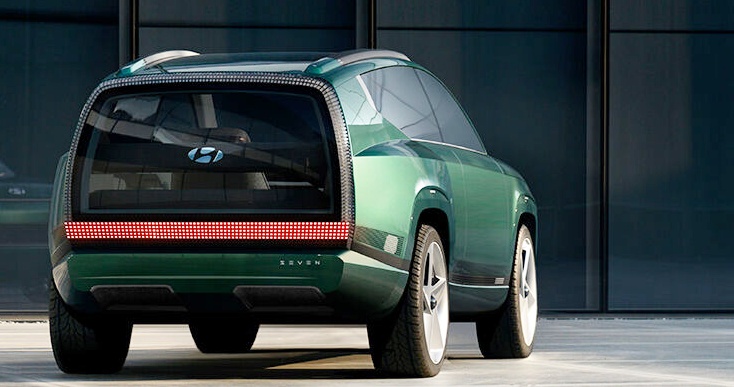 "이게 벌써 나온다고?".. 신형 아이오닉 SUV 등장에 대체 무슨 차냐 '난리' 3 현대차 아이오닉 9 12월 출시