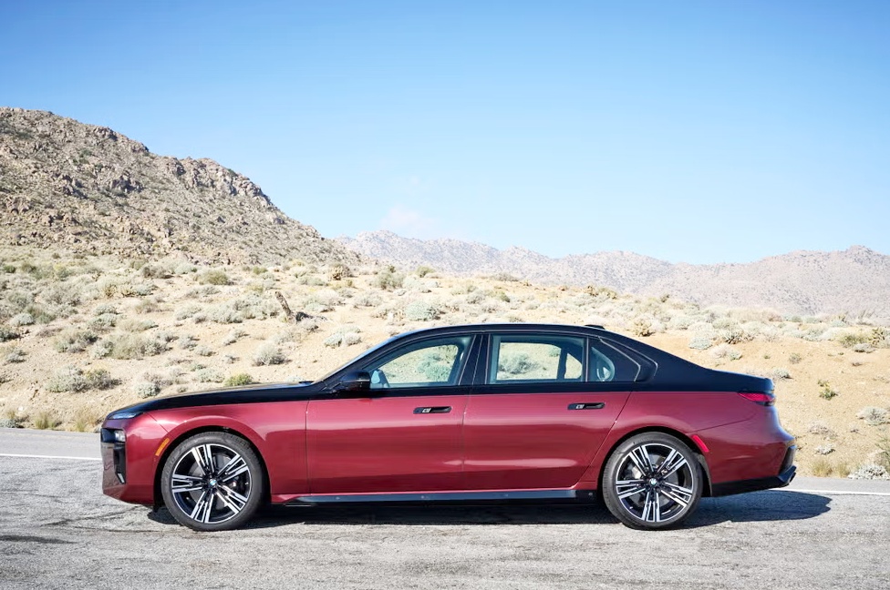 BMW 7시리즈 페이스리프트 출시