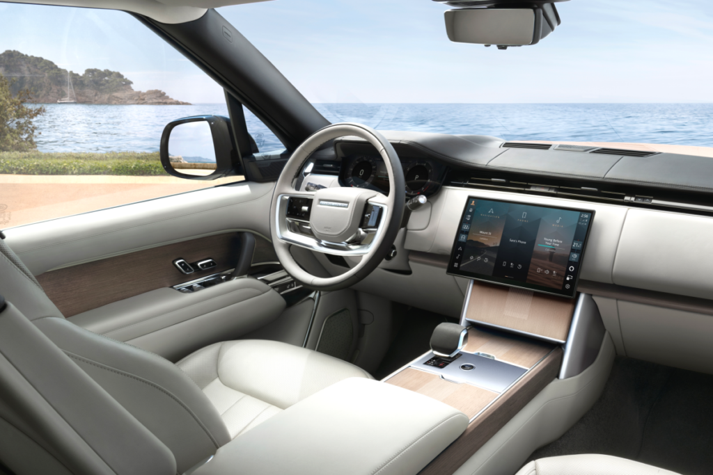 "포르쉐도 제네시스도 이 느낌 안돼.." 서로 사겠다고 난리 난 전기 SUV 1 랜드로버