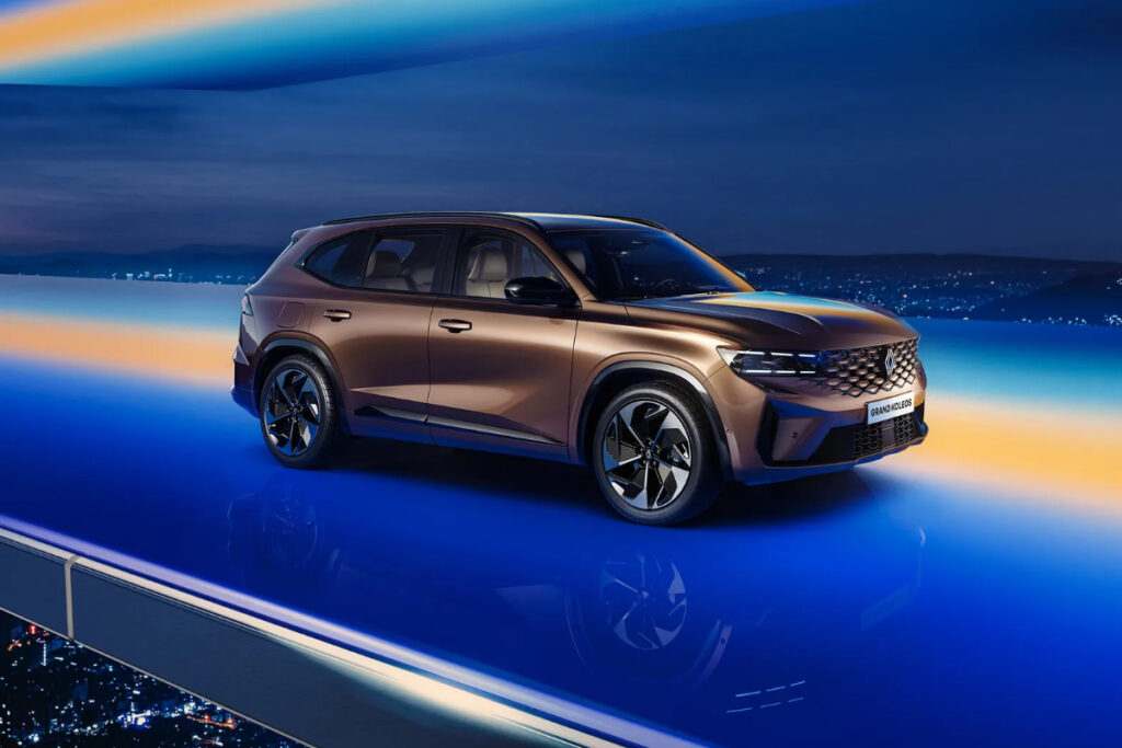 그랑 콜레오스 (2)