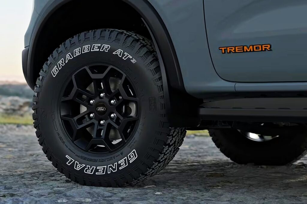 2025 포드 에베레스트 트레머 출시