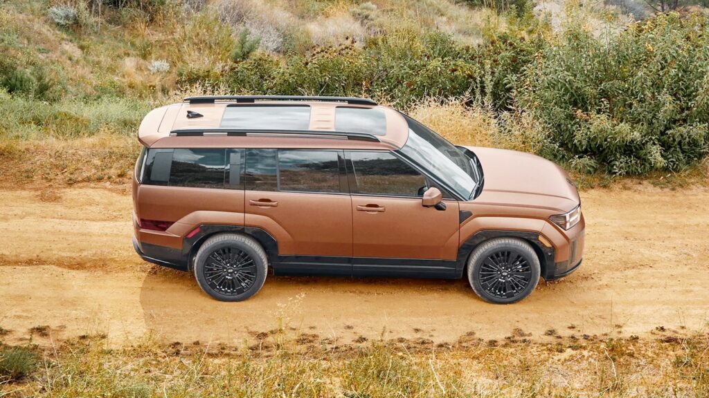 "출시 얼마 됐다고".. 싼타페·팰리세이드 이럴 줄은 꿈에도 몰랐어요 5 현대차 싼타페 에어백 결함