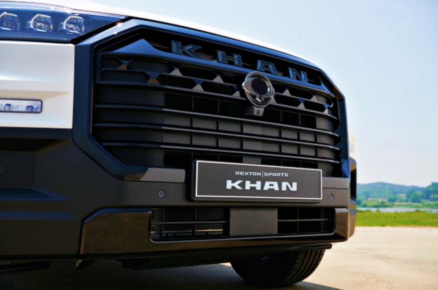 렉스턴 스포츠&칸 블랙 엣지 패키지 출시