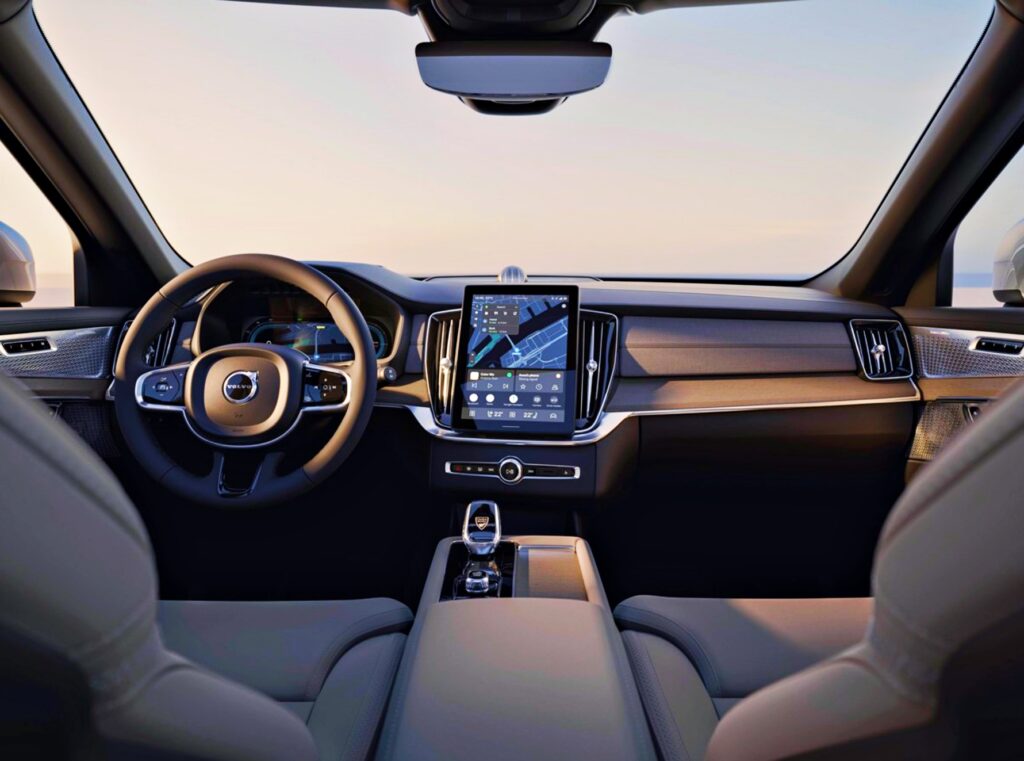 2025 볼보 XC90 출시