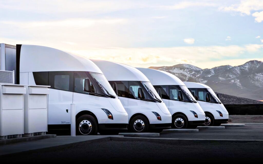 테슬라 세미 화재 15시간