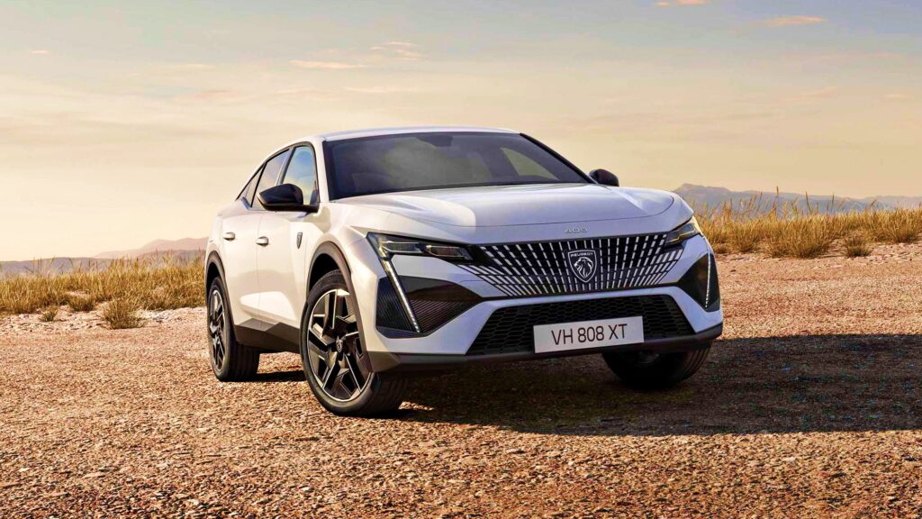 "디자인 예술이네".. 한 번에 668km 주행하는 신차 나온다 2 푸조 뉴 E-408 주행거리