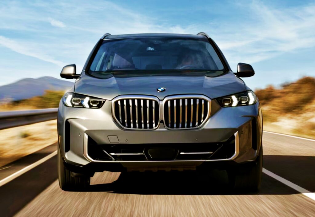 "벤츠도 이 분야에선 한 수 접는다".. SUV 강자 BMW X5 어떻게 달라지나 3 2027 BMW X5 출시