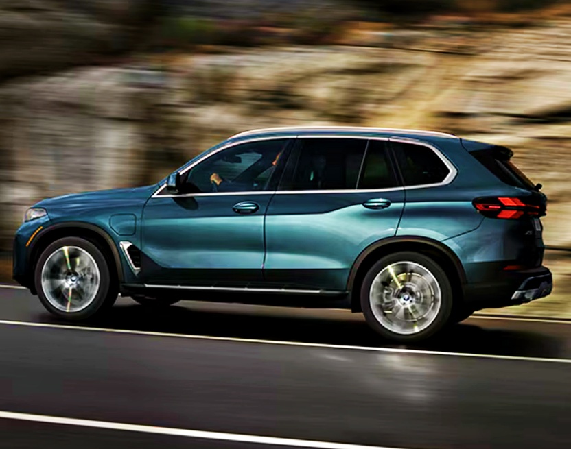 "벤츠도 이 분야에선 한 수 접는다".. SUV 강자 BMW X5 어떻게 달라지나 6 2027 BMW X5 파워트레인