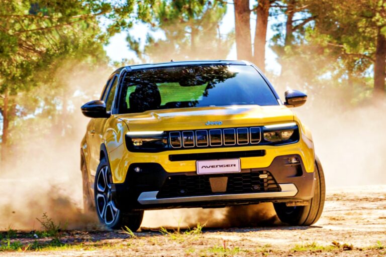 지프 어벤저 국내 가격