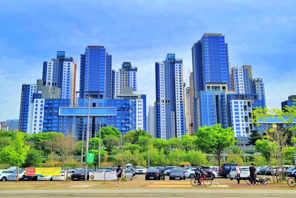 영끌 막차 최종점?... 국평 55억 시대 개막 1 영끌