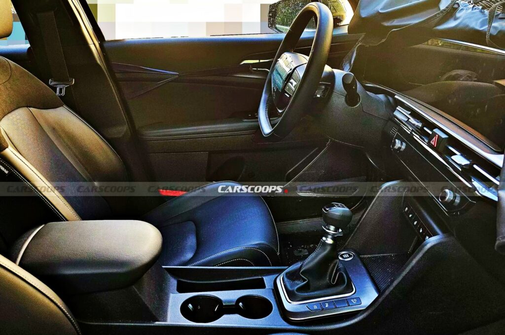 기아 스포티지 페이스리프트 실내 포착