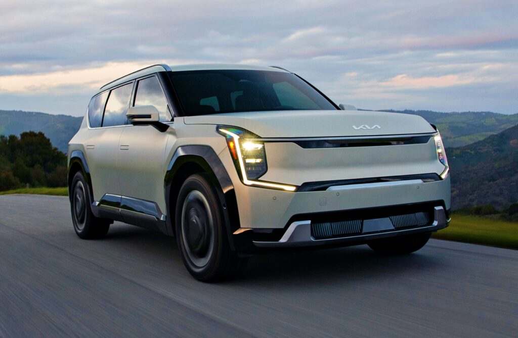 기아 EV9 최고의 3열 전기 SUV