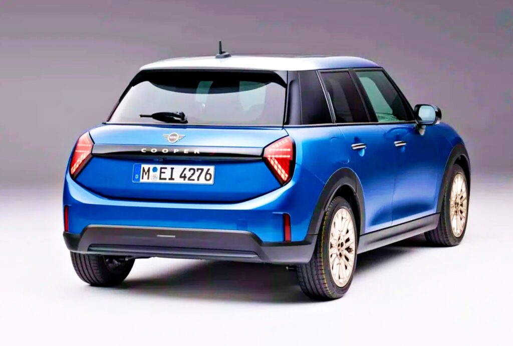 4천만 원대면 "다른 차 사지" 하는데.. 한 번 빠지면 답 없다는 車 5 뉴 MINI 쿠퍼 S 5도어 가격