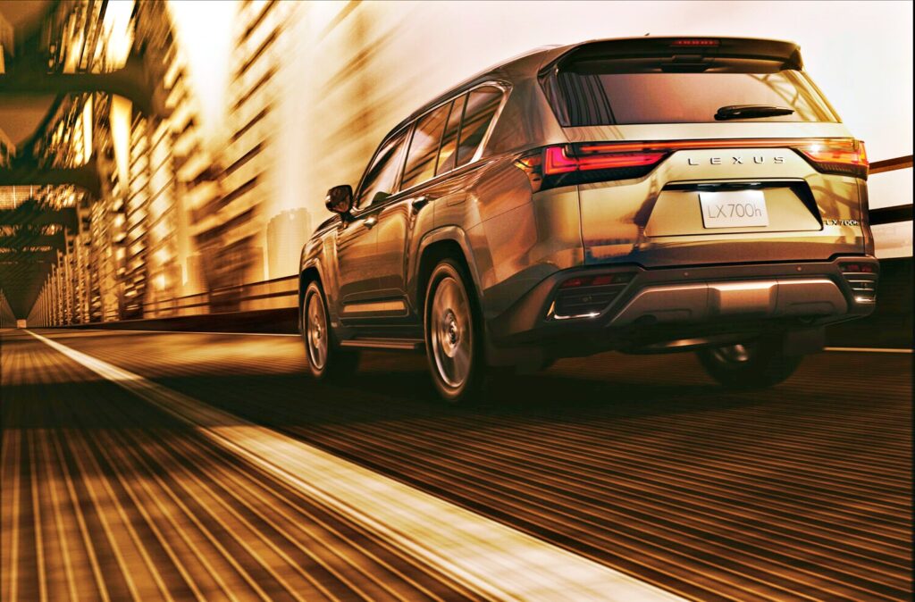 렉서스 LX 하이브리드 700h 출시