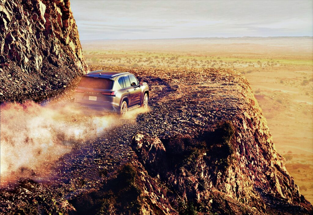 렉서스 LX 하이브리드 700h 출시