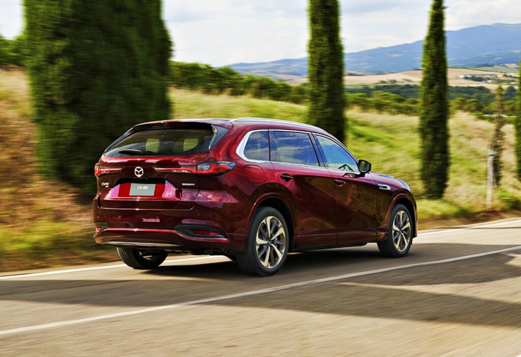 3천만 원대 싼타페 급 車.. phev는 전기로만 60km 간다 3 마쓰다 CX-80 출시