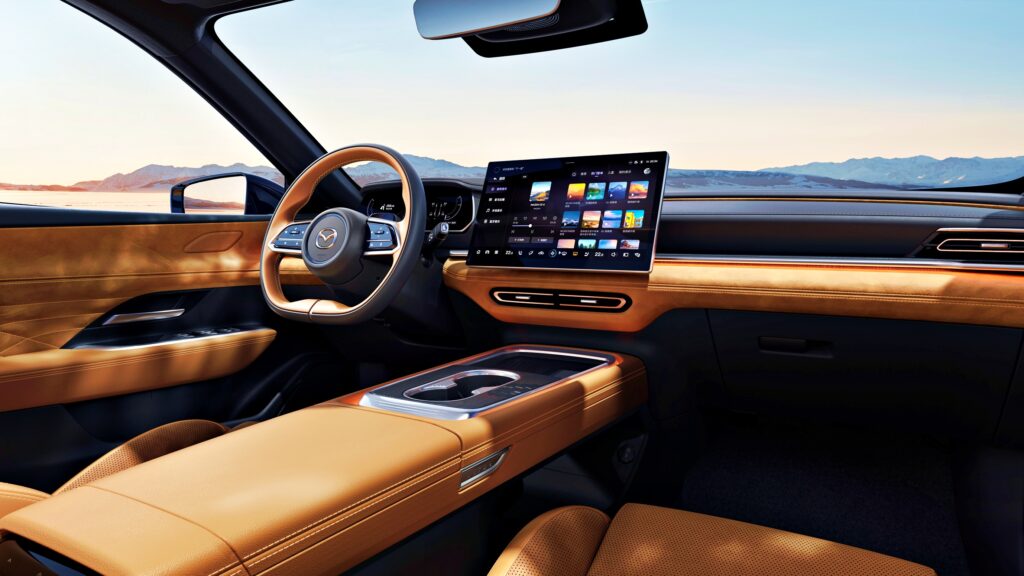 마쯔다 EZ-6 EREV 주행거리