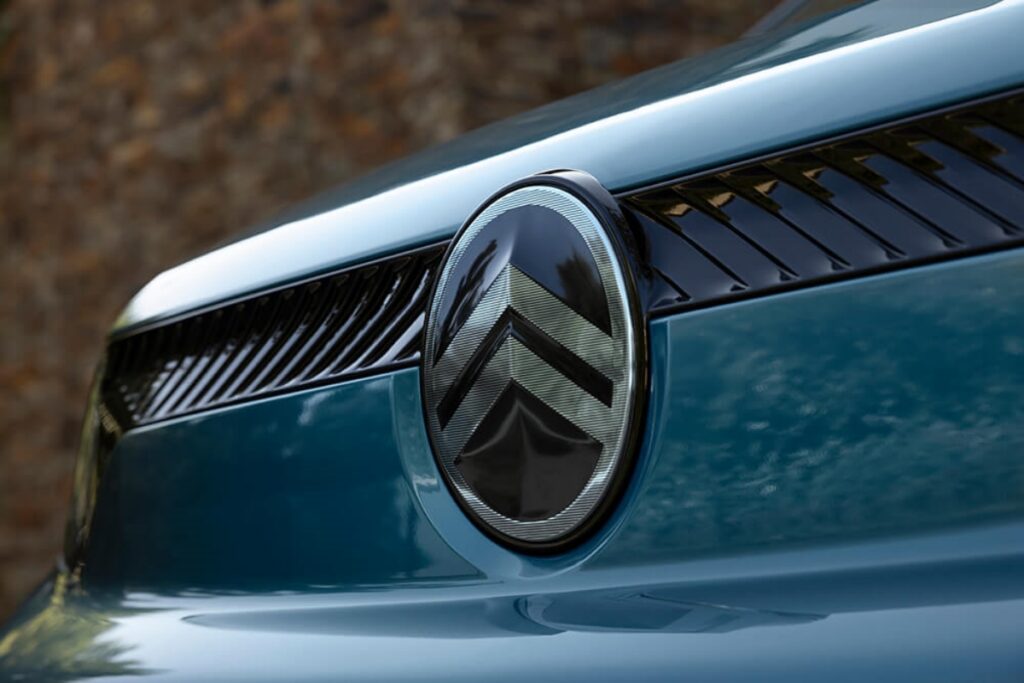 한국서 외면 받지만 "일본에선 잘 팔린다".. 시트로엥 베를링고 日 출시 2 시트로엥