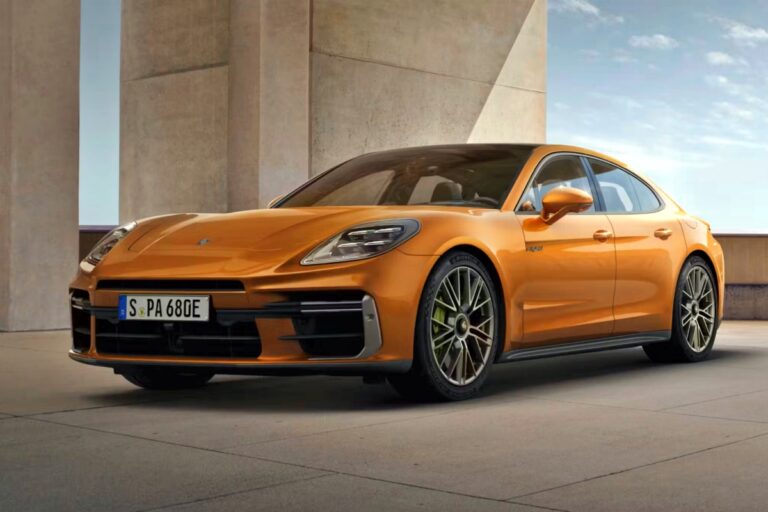 파나메라 터보 E-하이브리드