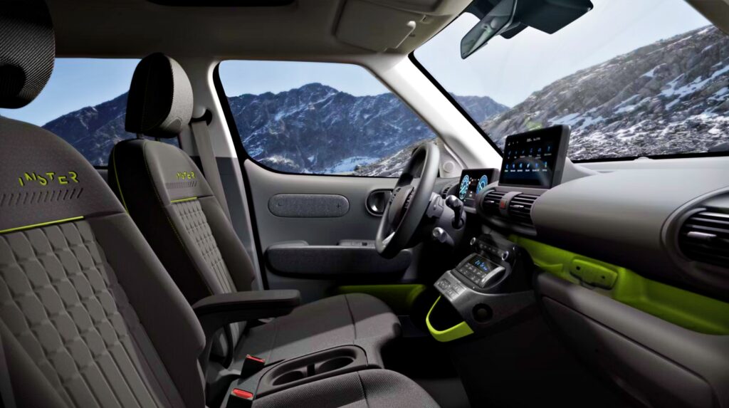 현대차 인스터 크로스 주행거리