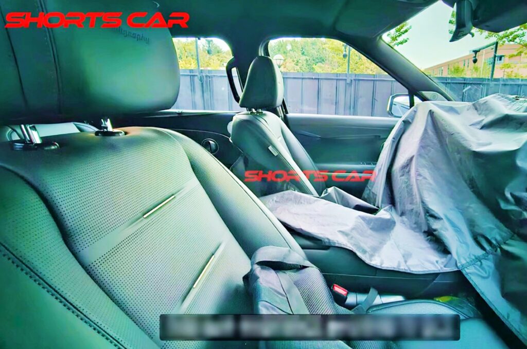 현대차 팰리세이드 풀체인지 캘리그래피 실내 스파이샷 포착