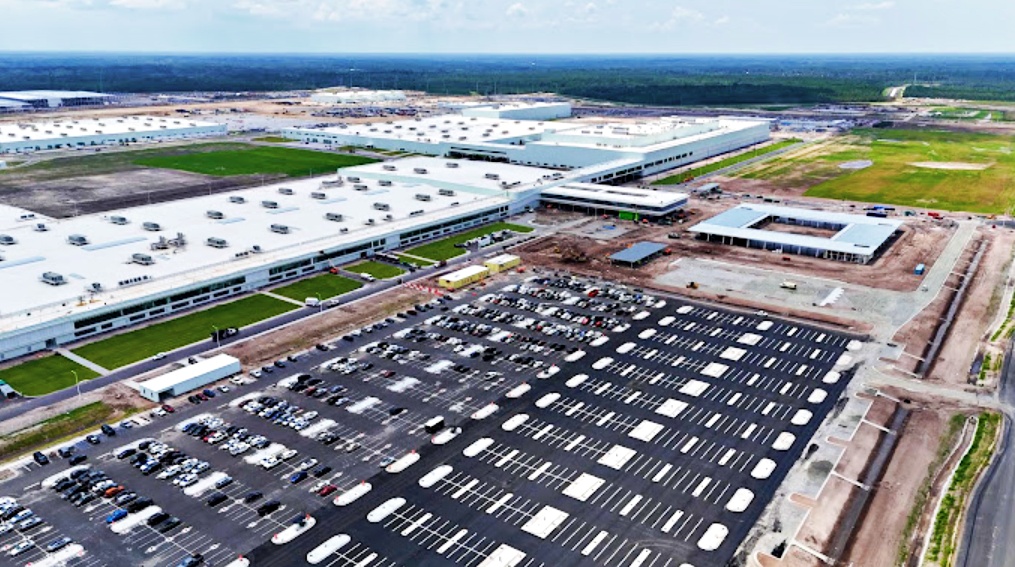 토요타 주춤하자 "현대차가 앞서 나간다".. 예상 못한 '반전' 2 현대차 아이오닉 5 HMGMA 생산