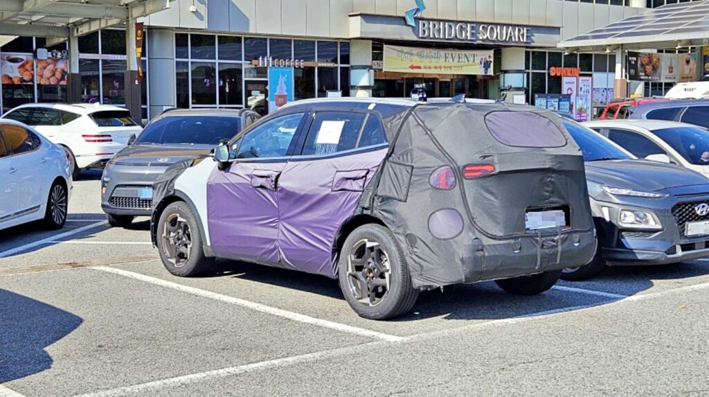 "한 번도 본 적 없는 차 등장"... 알고 보니 '스포티지', 대체 뭐길래 2 스포티지 페이스리프트 숏바디 출시