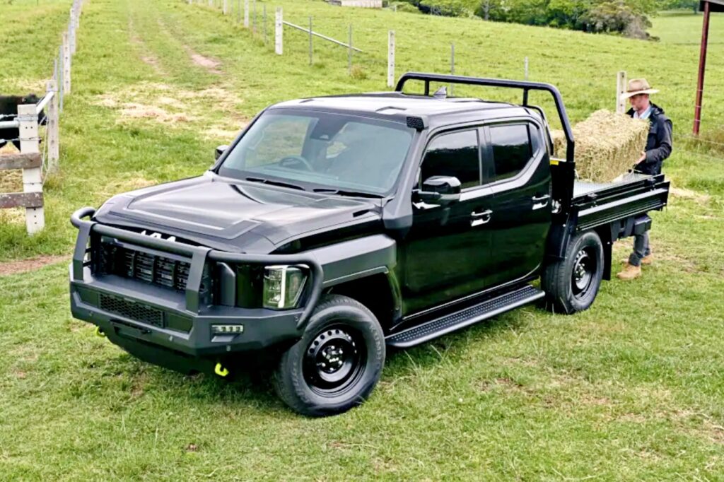 기아 타스만 샤시캡 공개