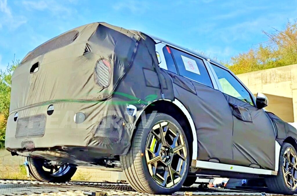 기아 EV3 GT 스파이샷 포착