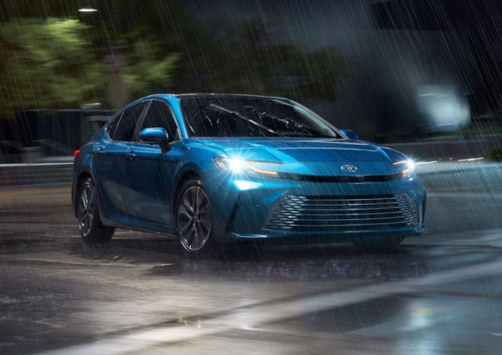 2025 토요타 캠리 국내 출시