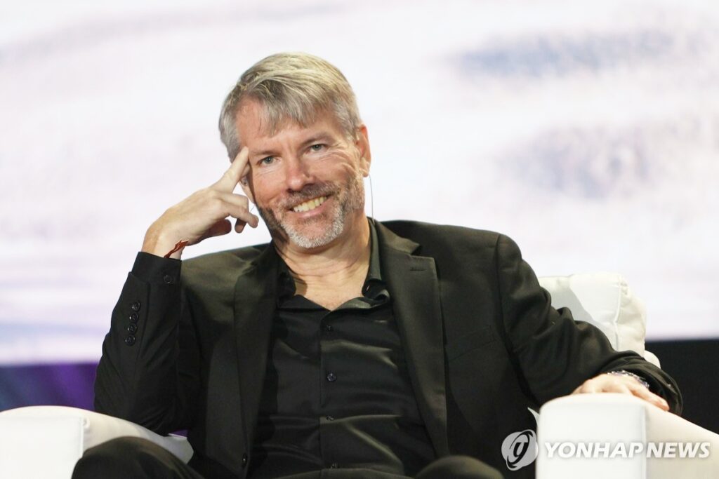 뭉칫돈 몰려 순식간에 오르자 전문가들 "비트코인 이렇게 된다"... 엇갈린 전망 3 비트코인