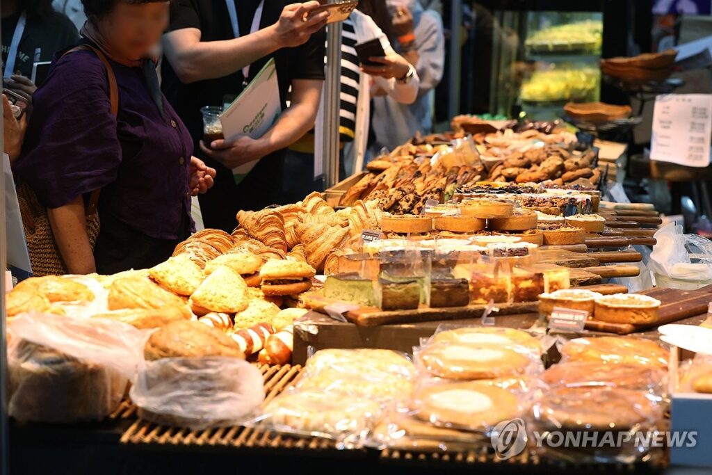 추억의 맛에 “해외도 푹 빠졌다”... 세계가 반한 한국산 식품의 비결 4 한국