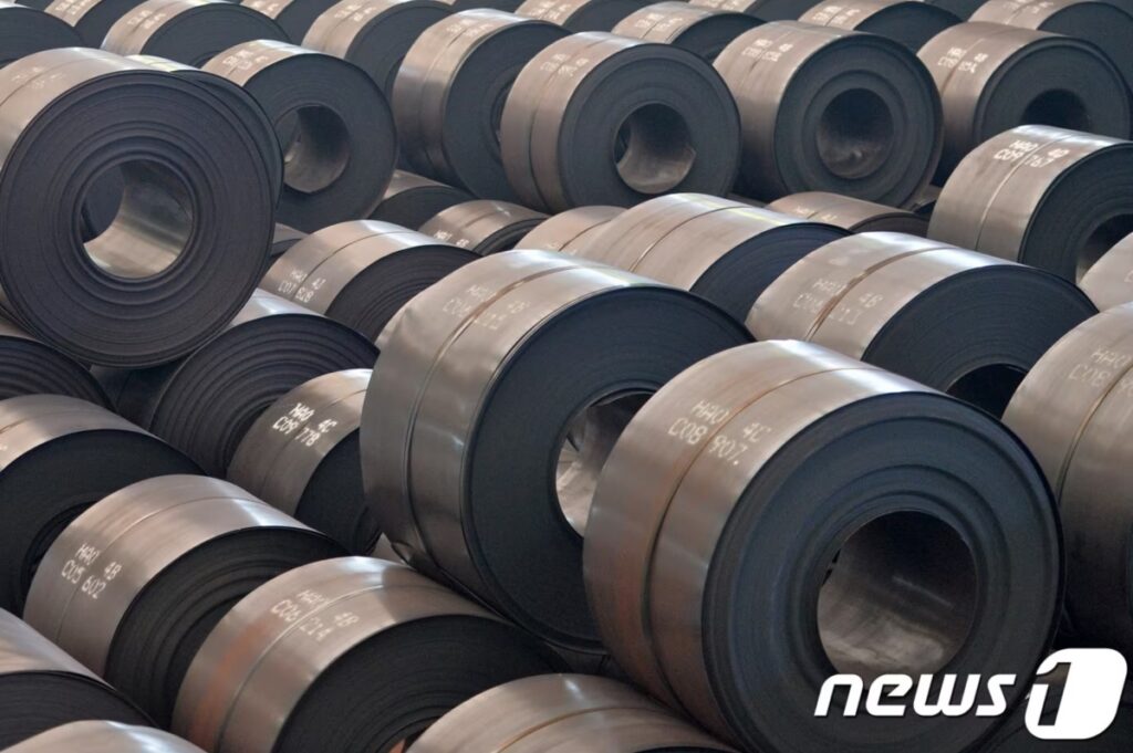 위기 찾아왔지만 "여기서 끝날 순 없다"... 글로벌 도약 준비하는 K-산업 3 산업