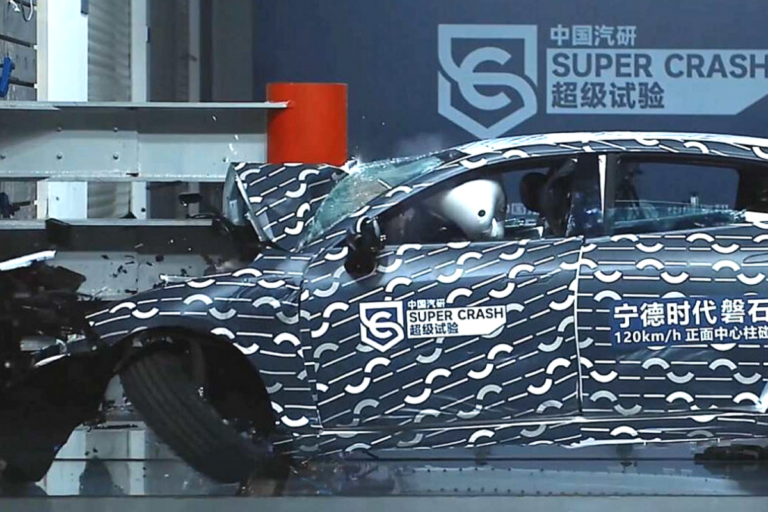 CATL 베드락 섀시 충돌 테스트