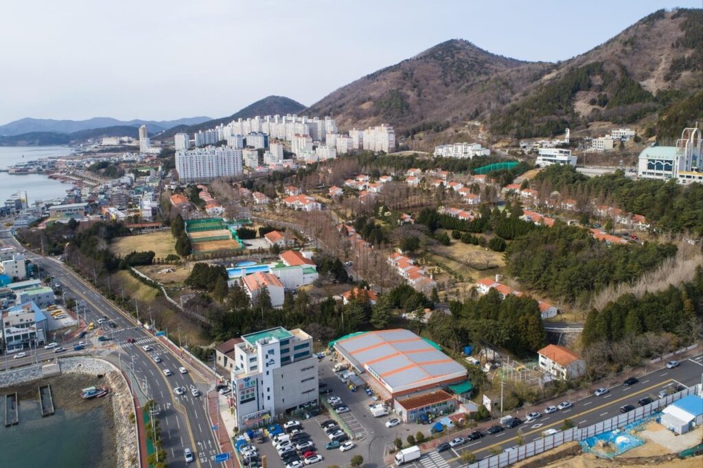 서울 부럽지 않았는데 "이제는 생존 위기"…침체 늪에 빠진 '이 동네' 2 여수