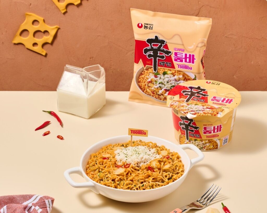 입소문 타더니 "불티나게 팔린다"... 4개월 만에 2300만 개 팔린 K-라면의 정체 2 라면